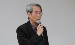 김용준 교수님.jpg